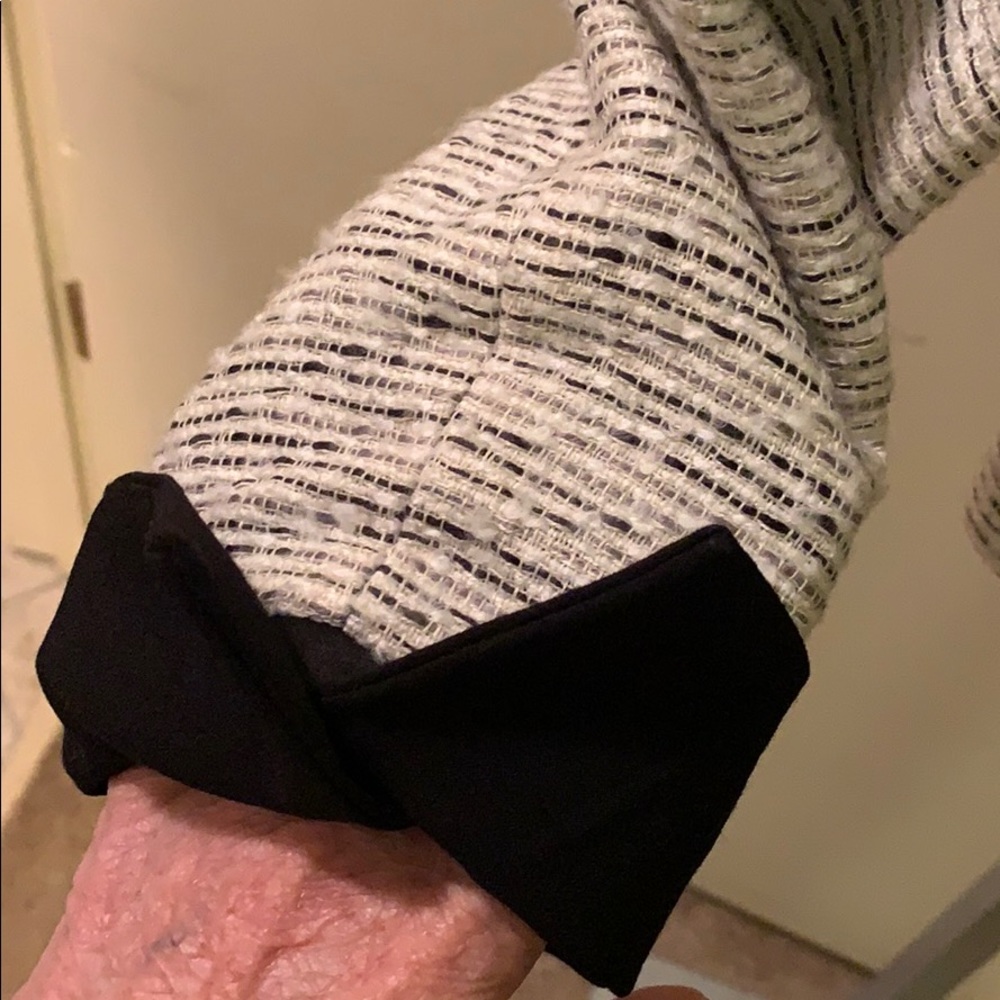 Classy Blazer/Jacket - image 3